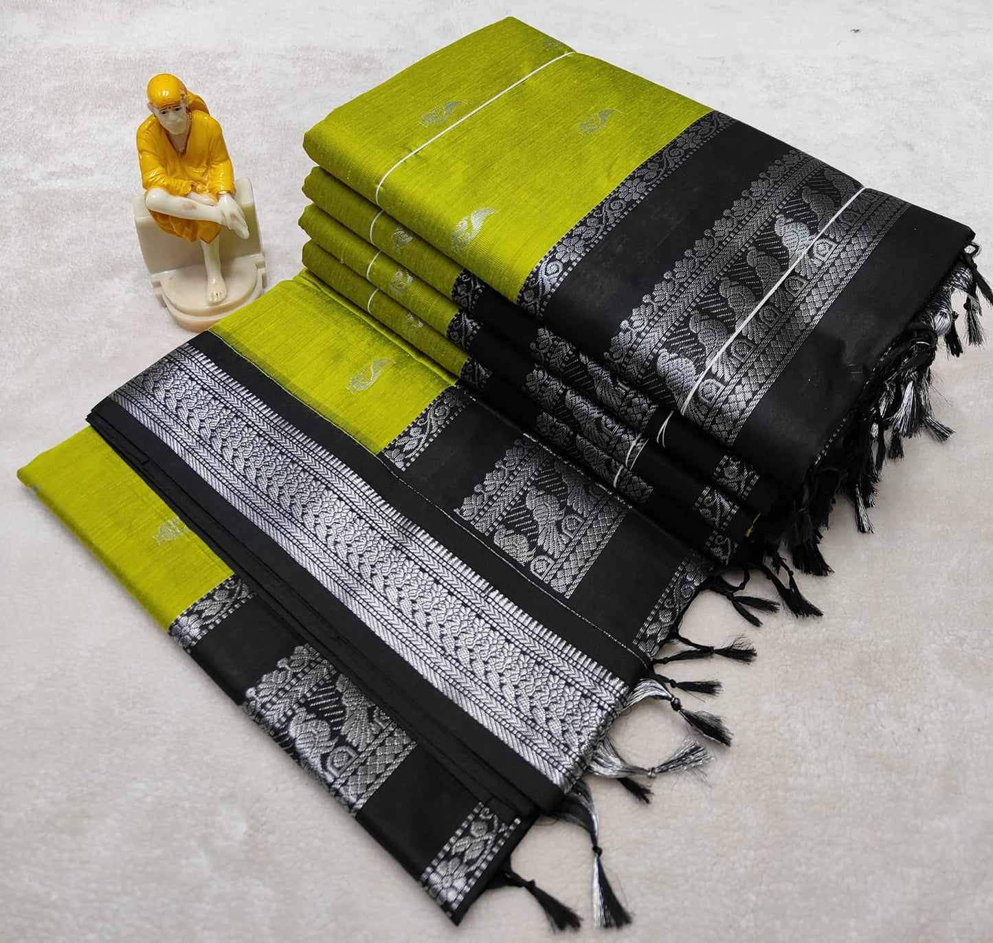 Chic Drapes Everyday