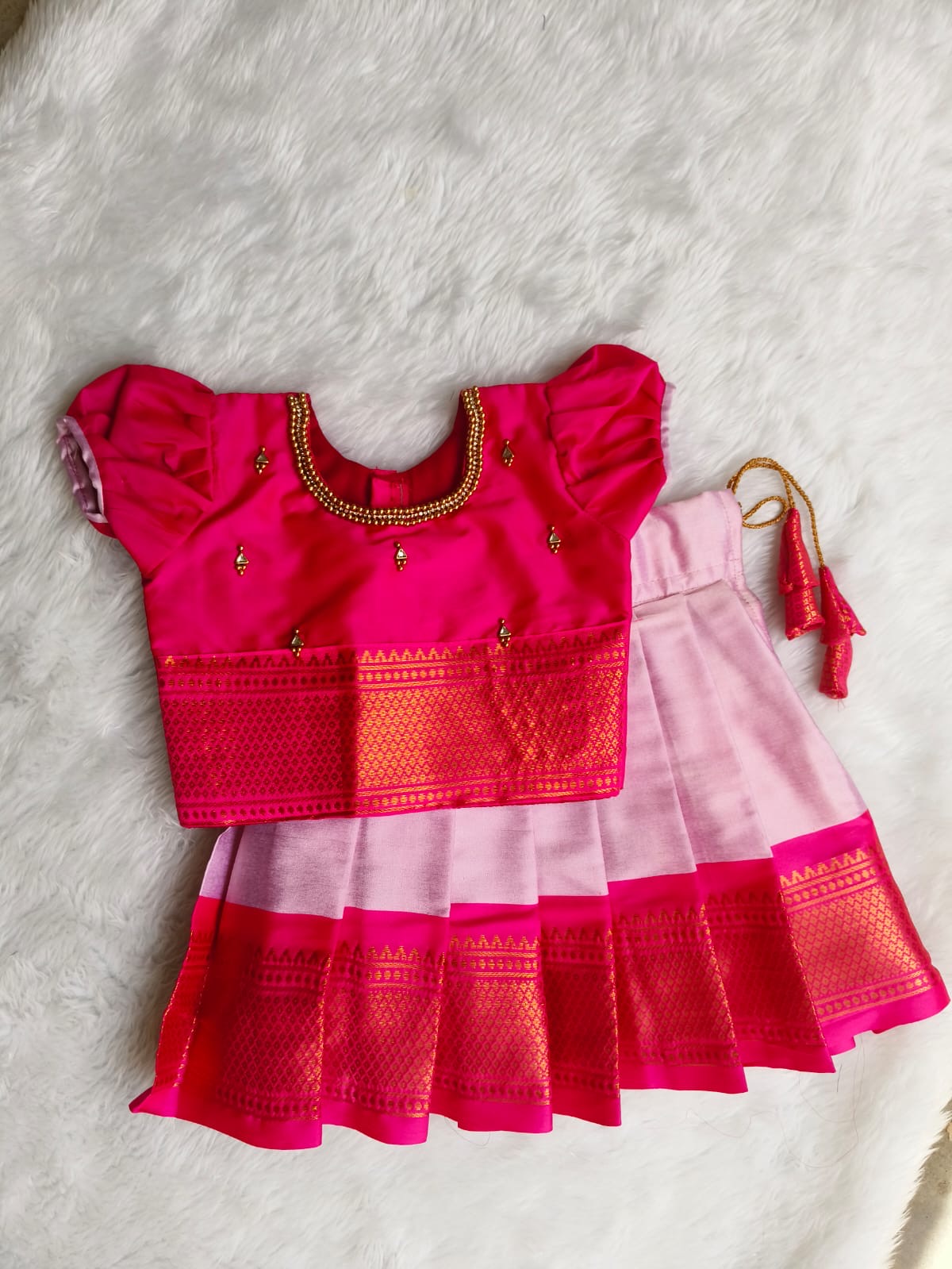 Pinky Little Wonder ~ Pattu Pavadai