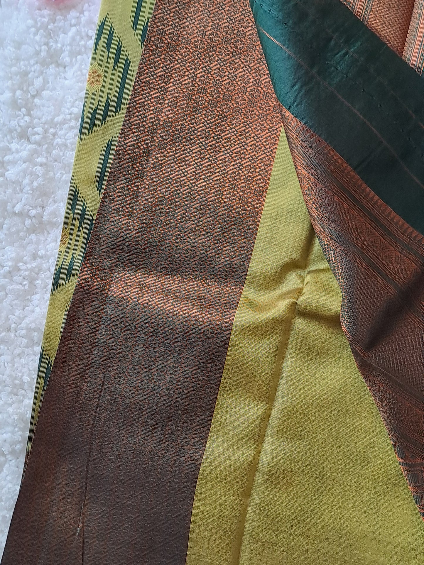 Refreshingly Elegant: Light Green Soft Silk Saree