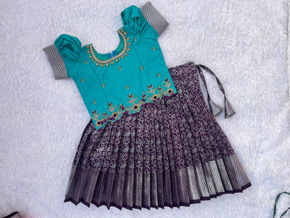 Stunning Teal Crop Top with Purple Patterned Skirt